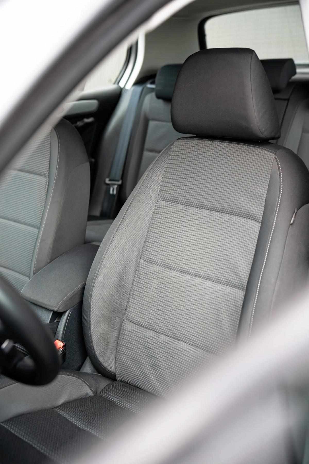 volkswagen-golf-2008-diesel-1968cc