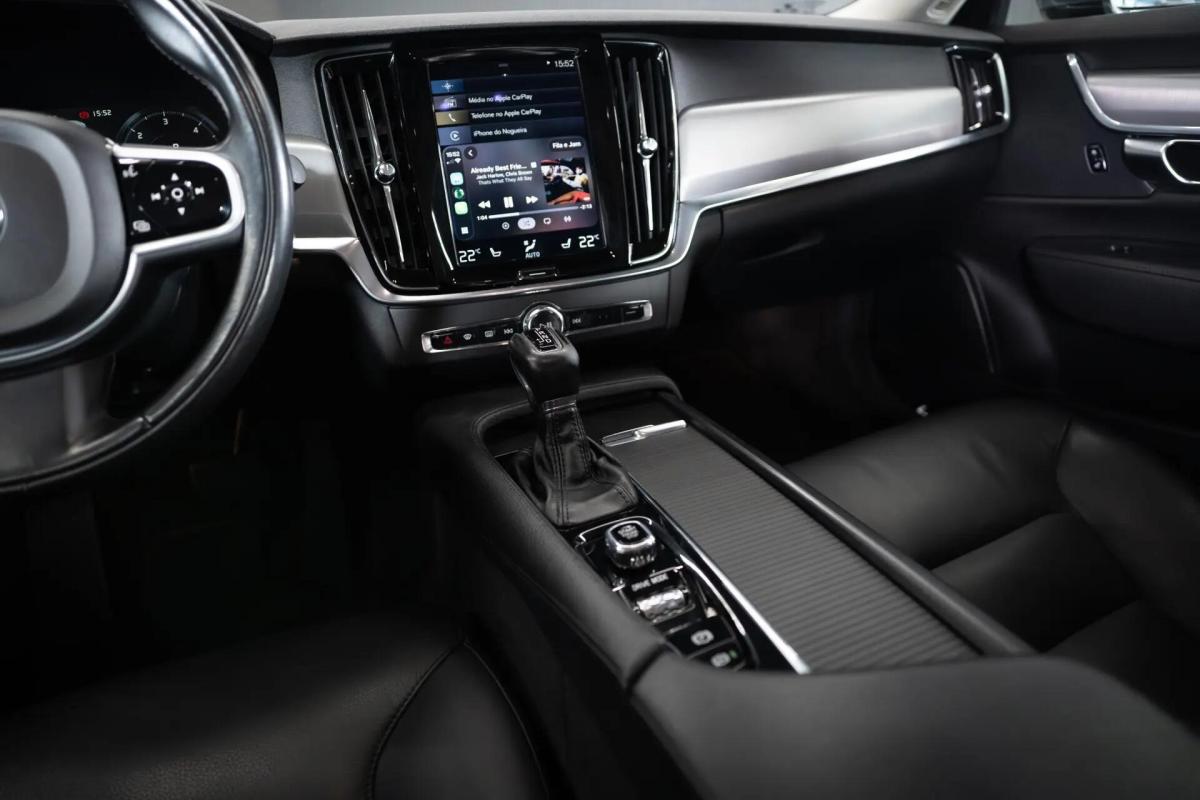 volvo-s90-2017-diesel-1999cc