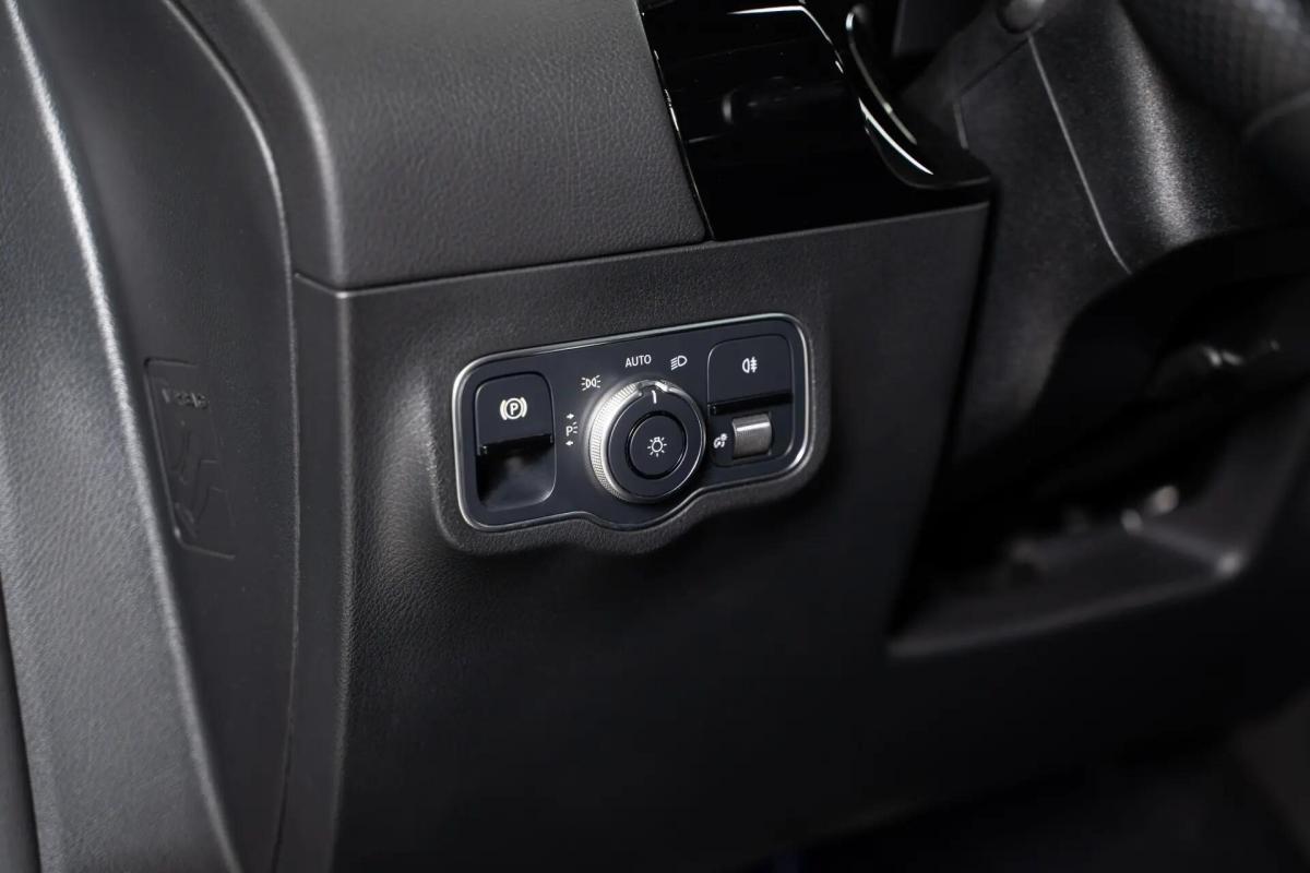 mercedes-benz-gla-250-e-2023-hibrido-a-gasolina-1332cc