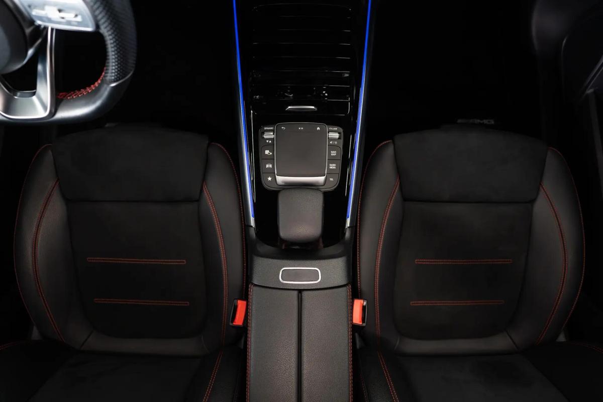 mercedes-benz-gla-250-e-2023-hibrido-a-gasolina-1332cc