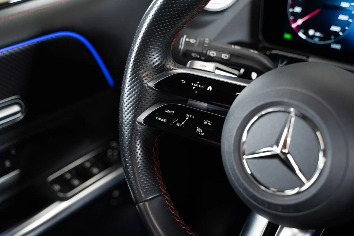 mercedes-benz-classe-b-2024-hibrido-a-gasolina-1332cc