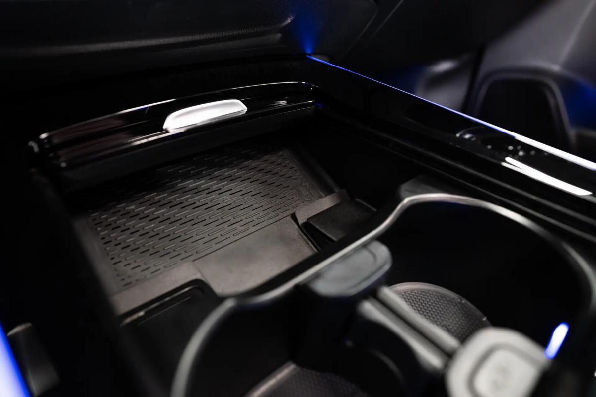 mercedes-benz-classe-b-2024-hibrido-a-gasolina-1332cc