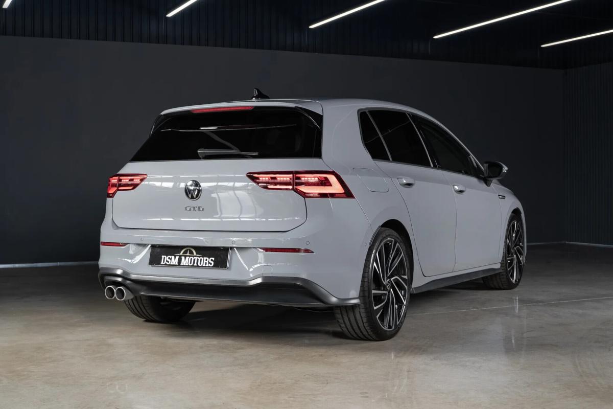 volkswagen-golf-2021-diesel-1968cc