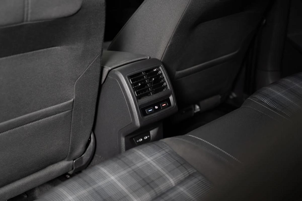 volkswagen-golf-2021-diesel-1968cc