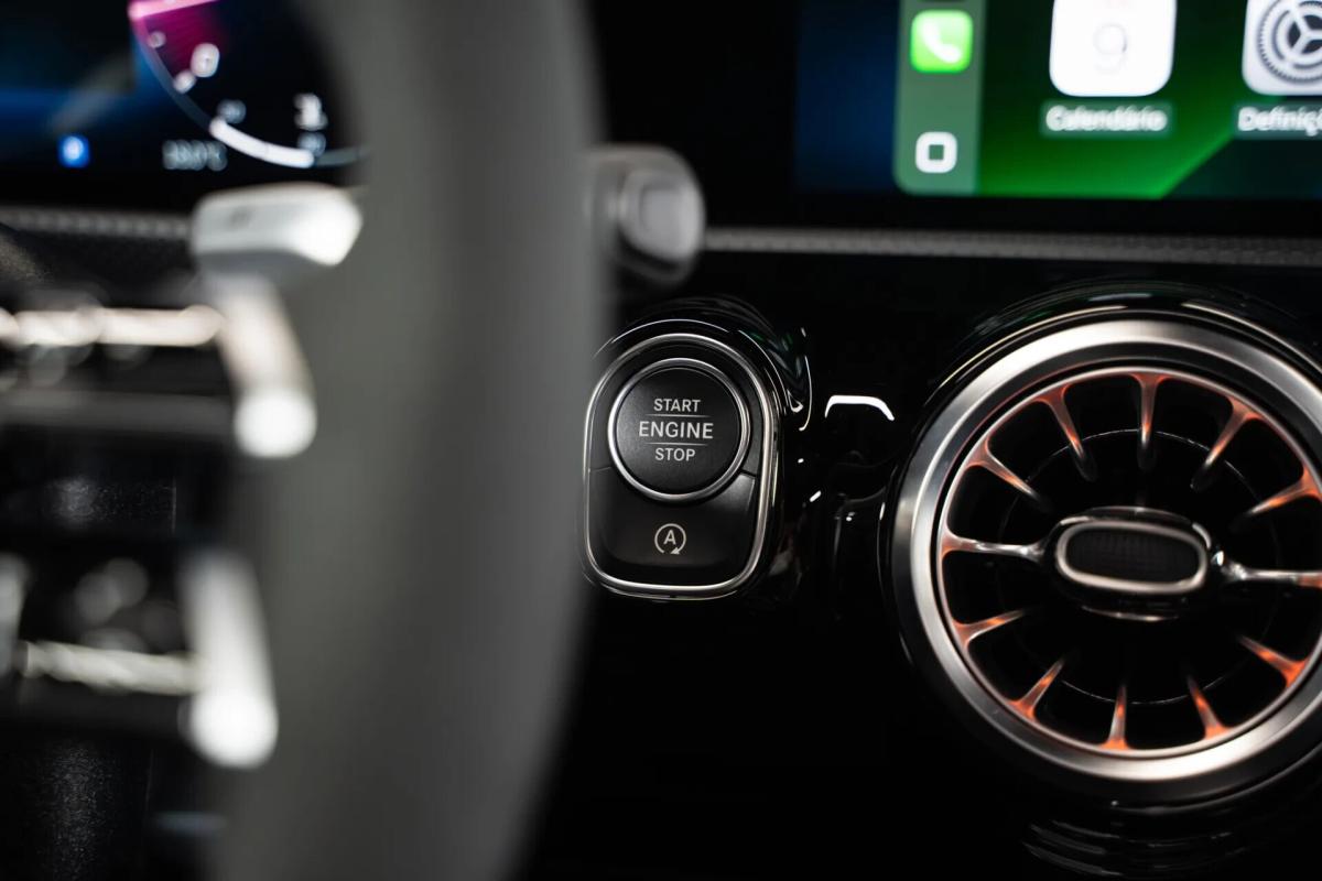 mercedes-benz-classe-a-2023-gasolina-1991cc