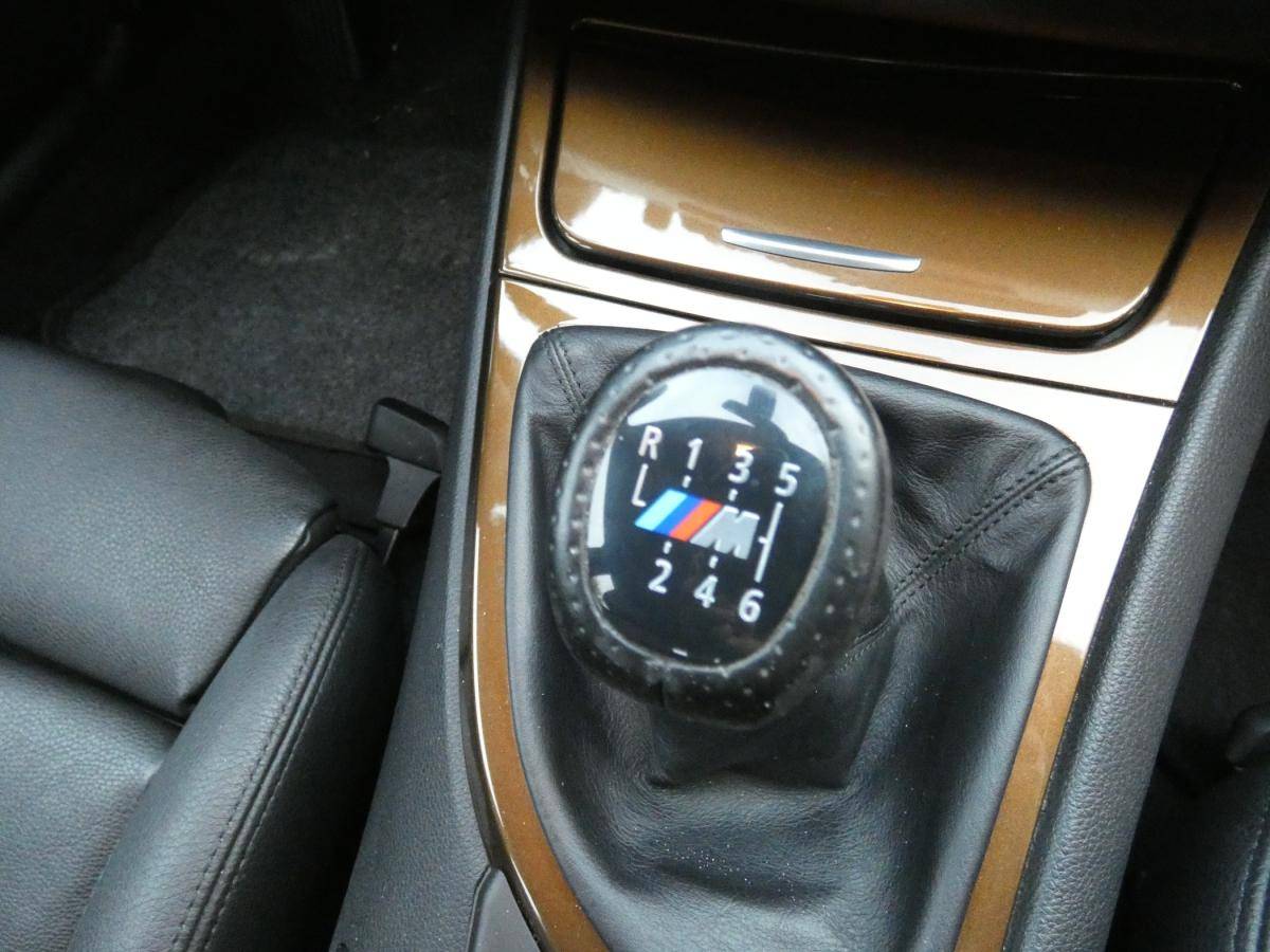 bmw-serie-1-2011-diesel-1995cc