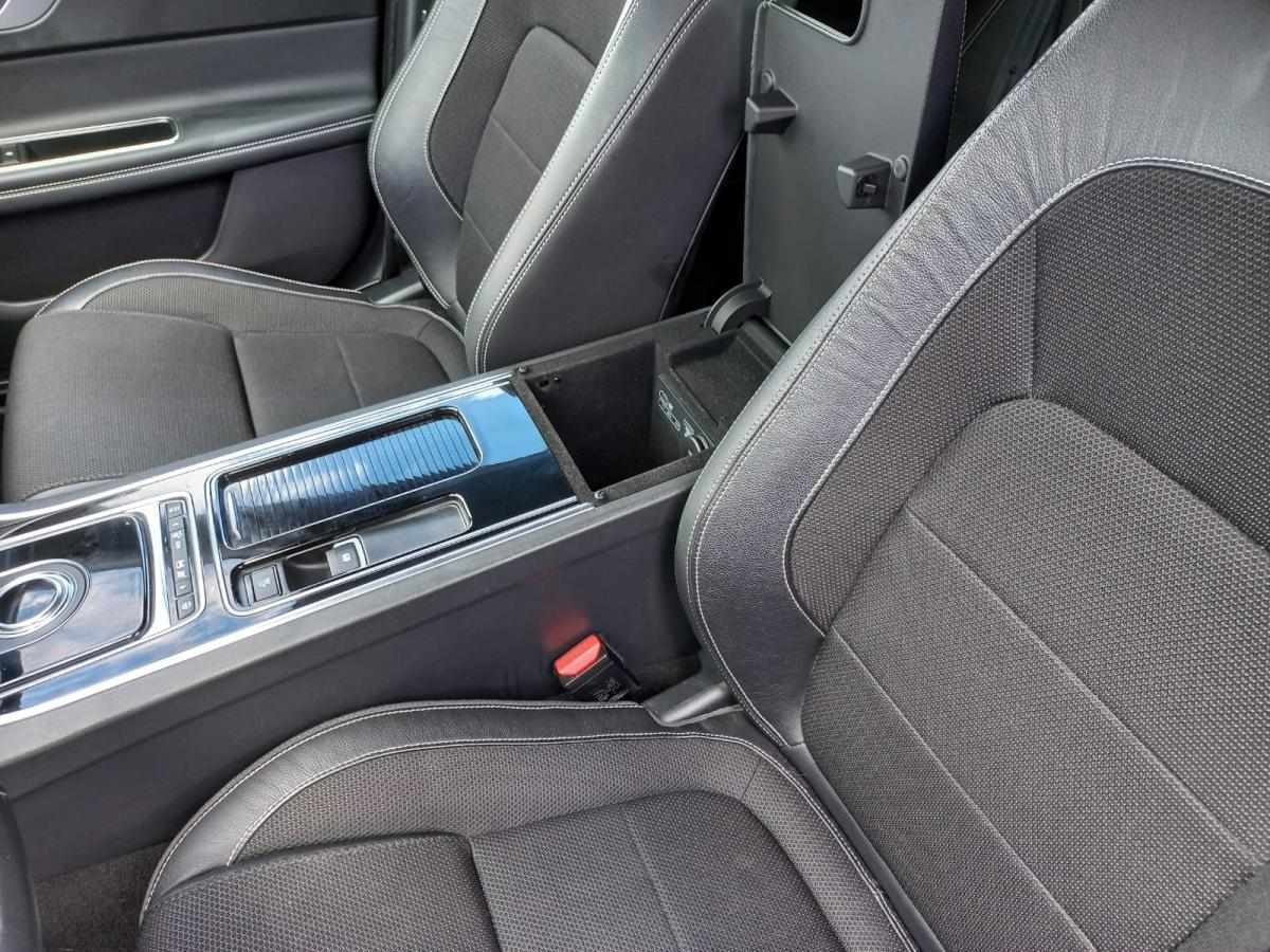 jaguar-xf-20d-2018-diesel-1999cc
