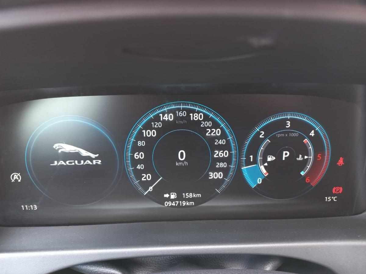 jaguar-xf-20d-2018-diesel-1999cc