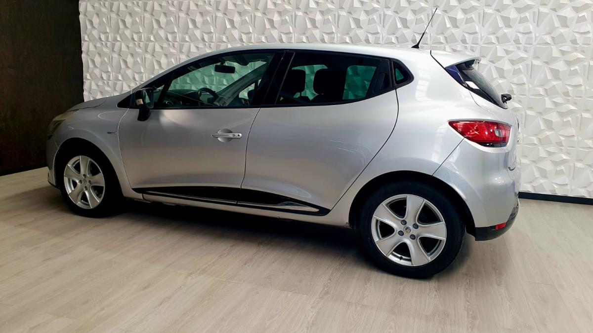 renault-clio-2016-gasolina-898cc