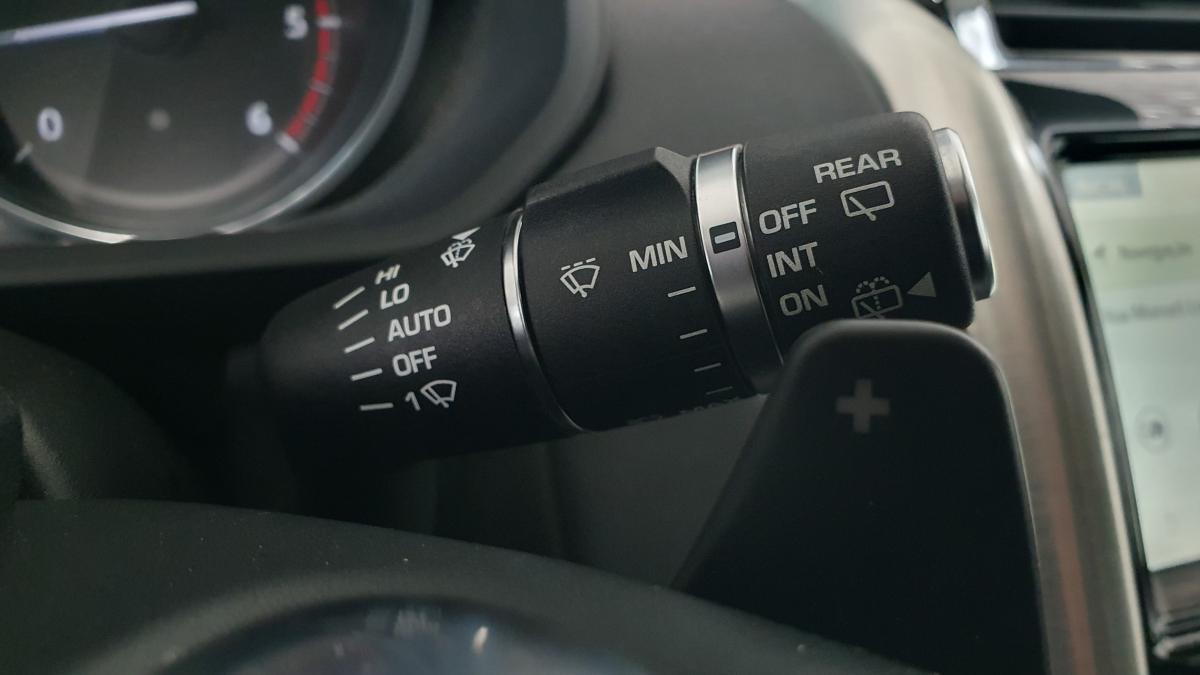land-rover-discovery-2017-diesel-1999cc