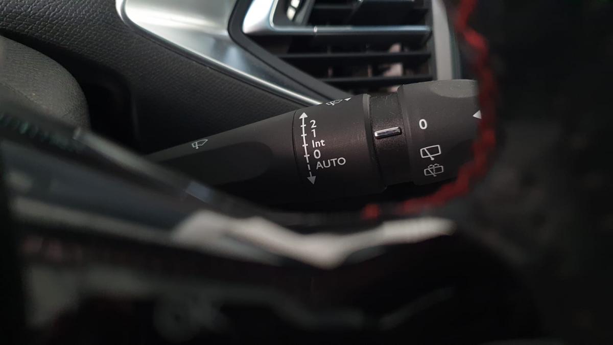 peugeot-308-sw-2018-diesel-1499cc
