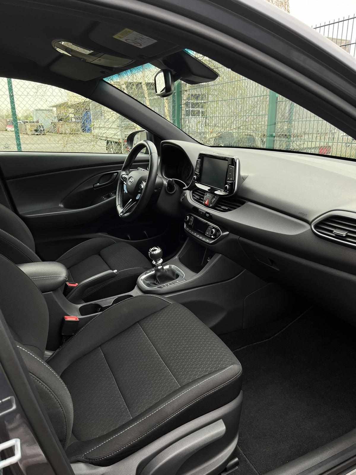 hyundai-i30-2019-gasolina-1998cc