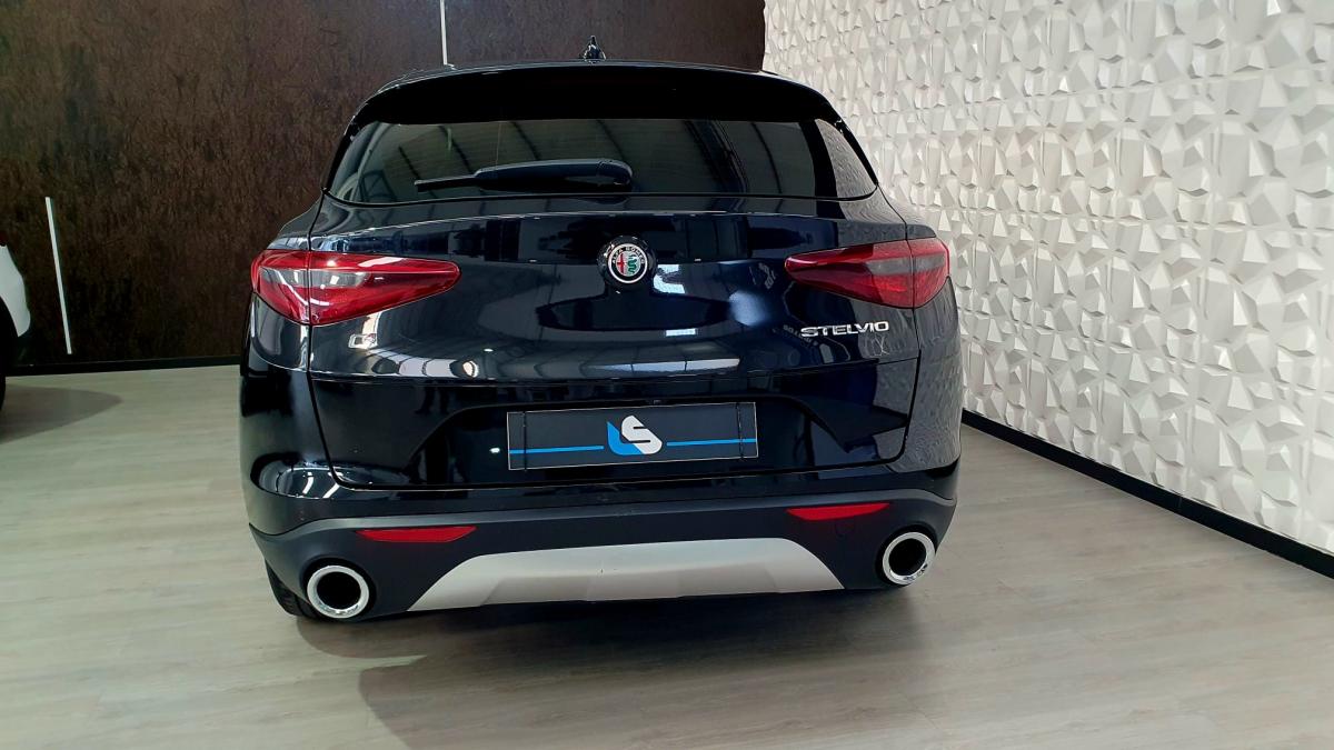 alfa-romeo-stelvio-2019-diesel-2143cc