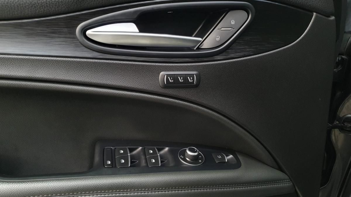 alfa-romeo-stelvio-2019-diesel-2143cc
