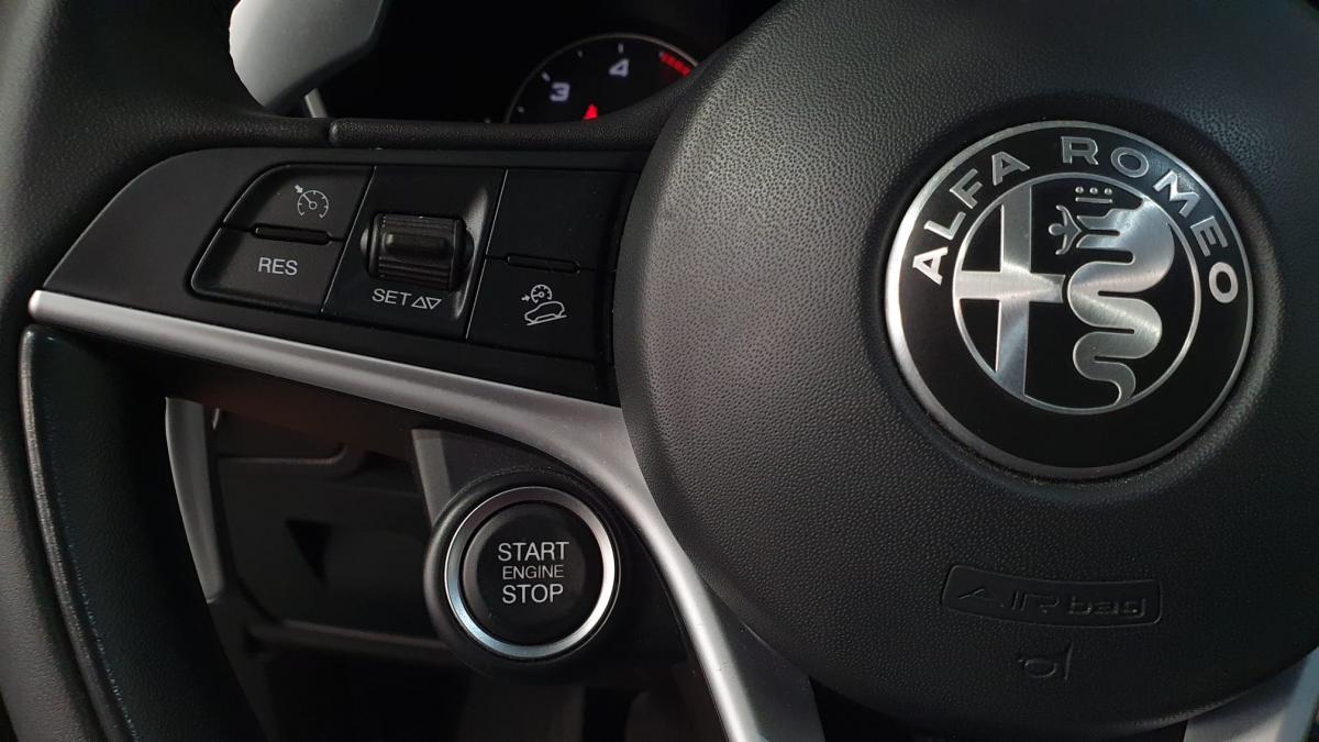 alfa-romeo-stelvio-2019-diesel-2143cc