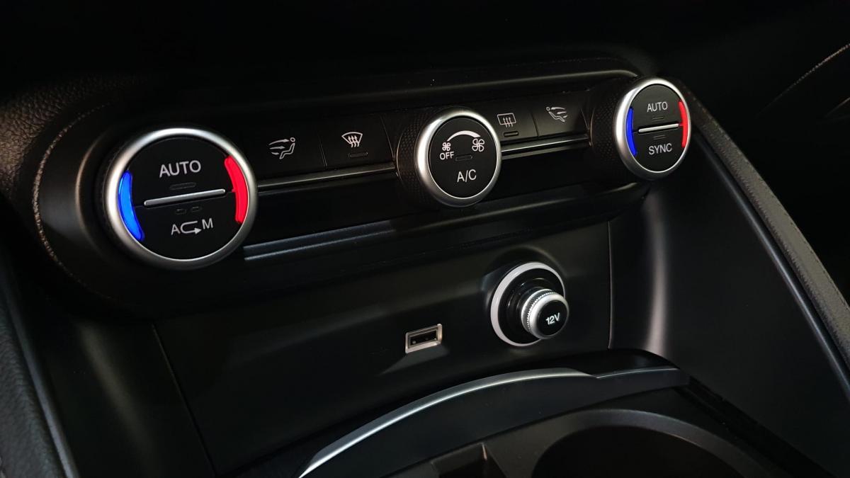 alfa-romeo-stelvio-2019-diesel-2143cc