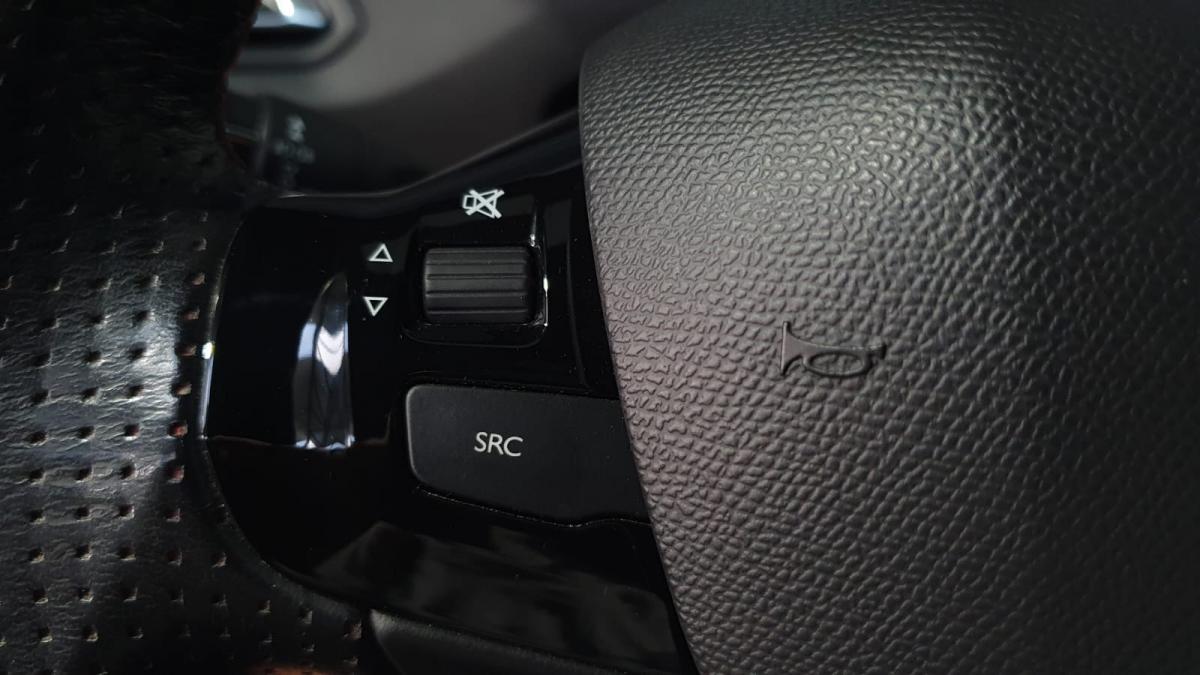 peugeot-308-sw-2018-diesel-1499cc
