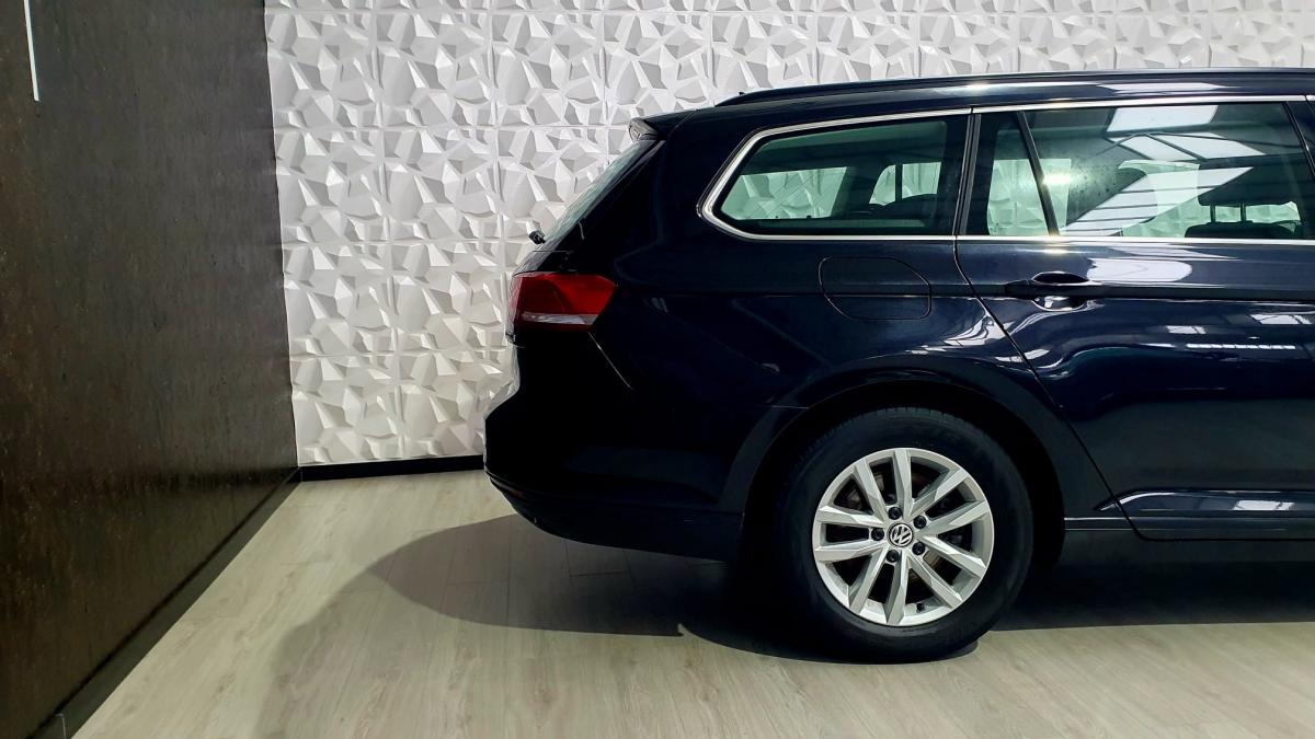 volkswagen-passat-variant-2015-diesel-1598cc