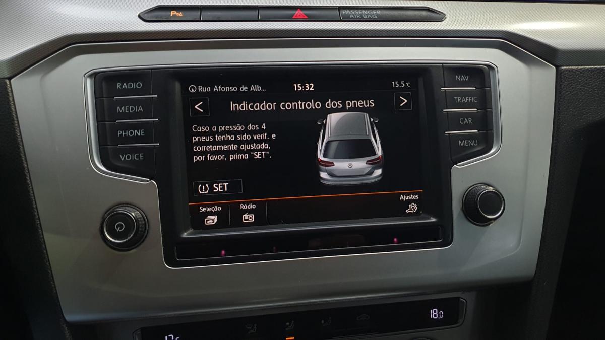 volkswagen-passat-variant-2015-diesel-1598cc