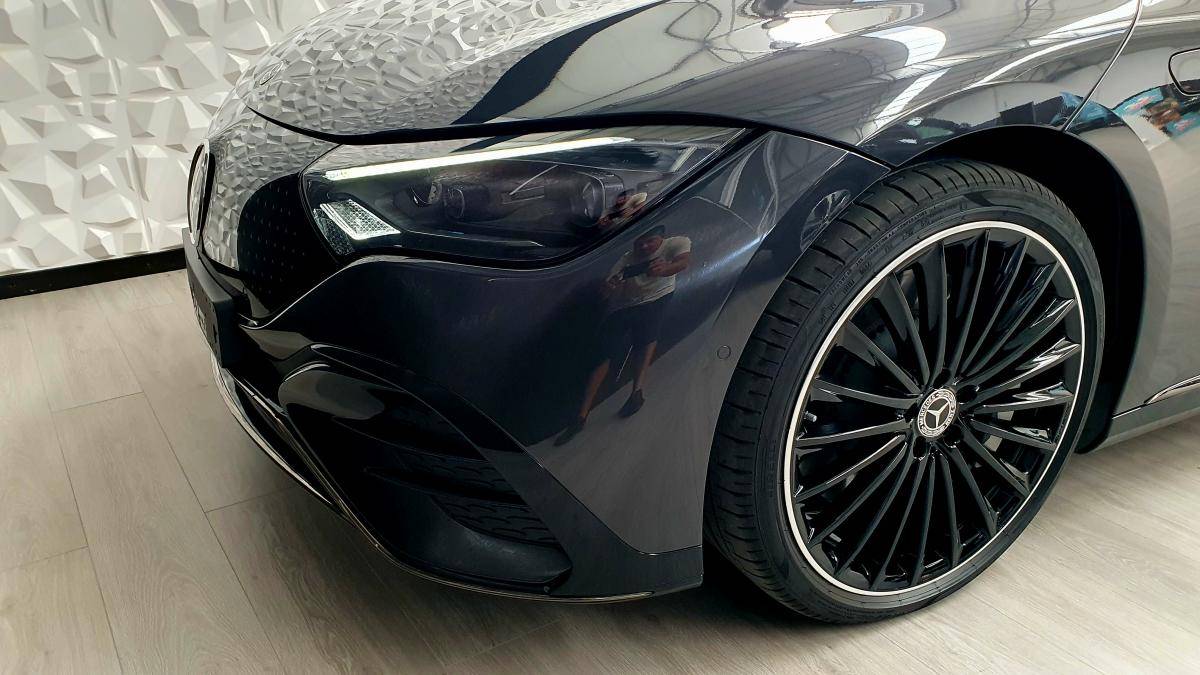mercedes-benz-eqe-2023-eletrico-0cc