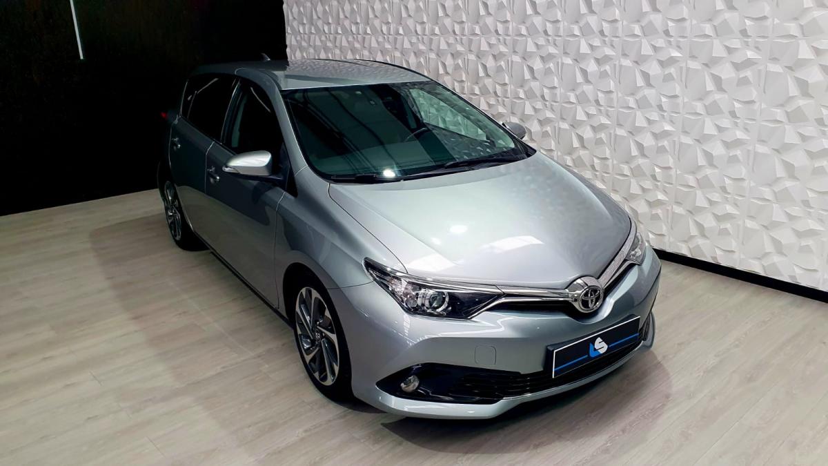 toyota-auris-2016-diesel-1364cc