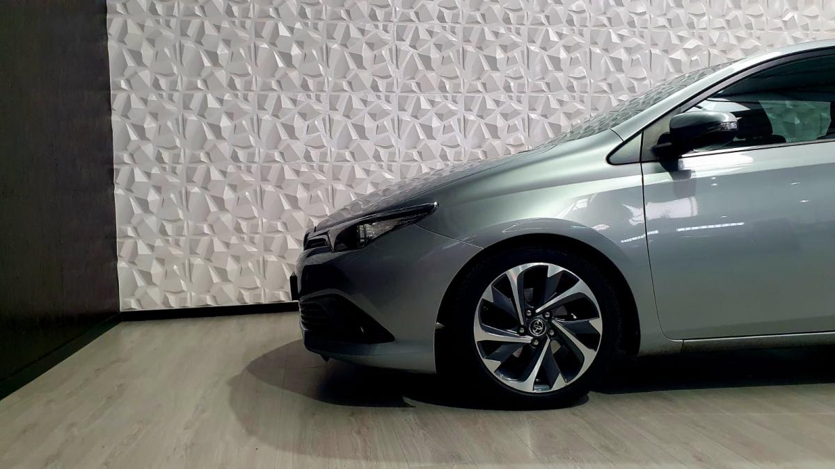 toyota-auris-2016-diesel-1364cc