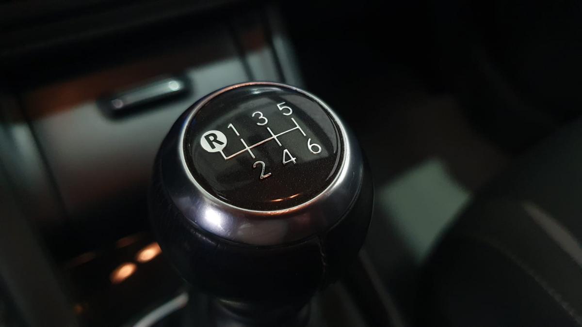 toyota-auris-2016-diesel-1364cc