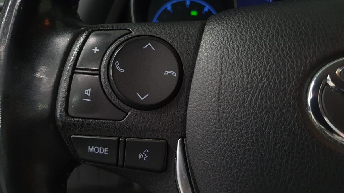 toyota-auris-2016-diesel-1364cc