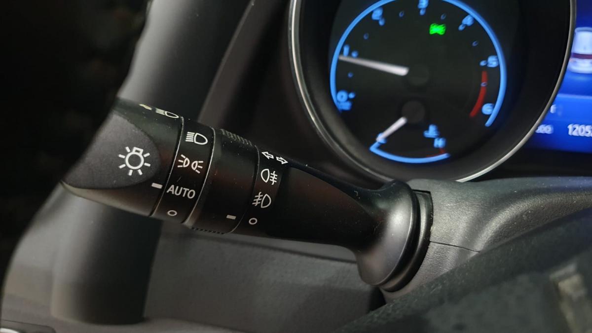 toyota-auris-2016-diesel-1364cc