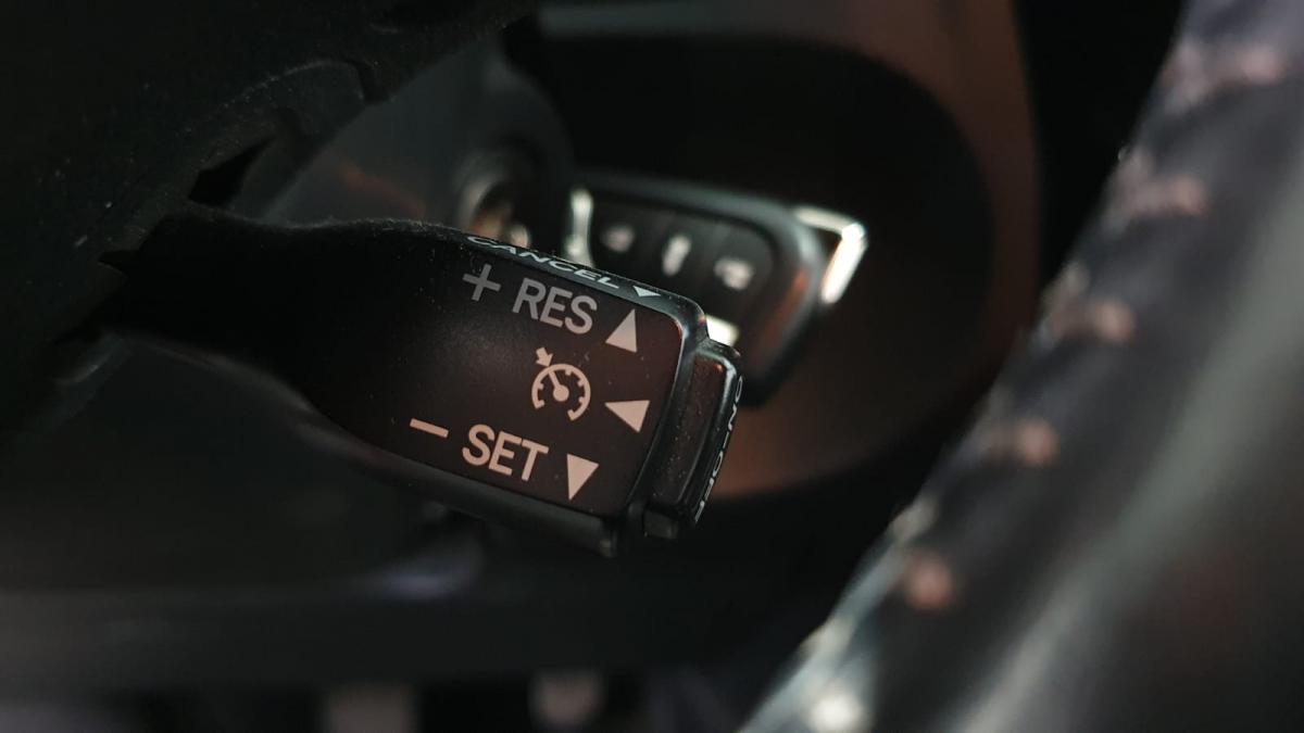 toyota-auris-2016-diesel-1364cc