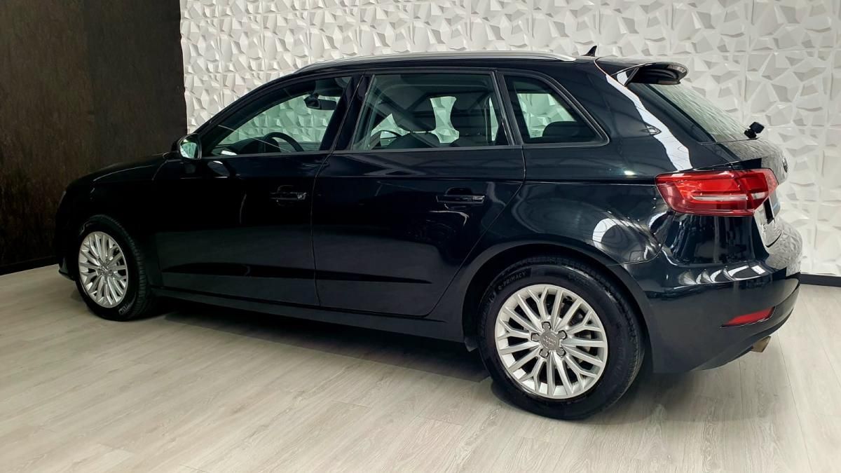 audi-a3-sportback-2017-diesel-1598cc