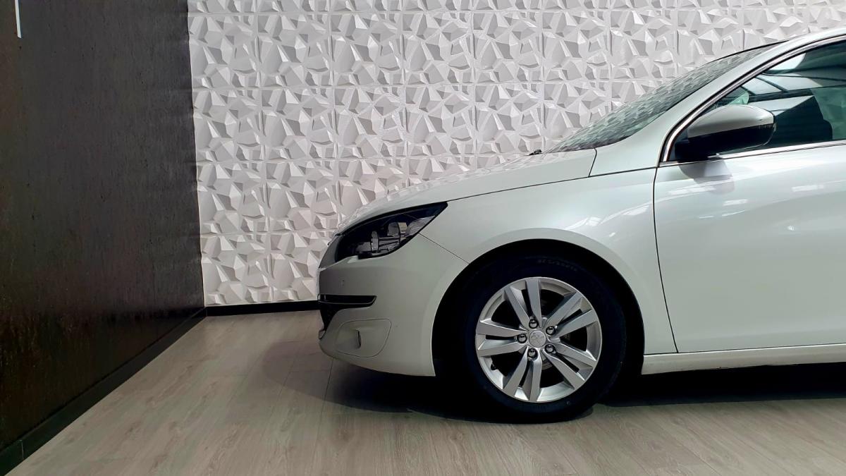 peugeot-308-sw-2015-diesel-1560cc
