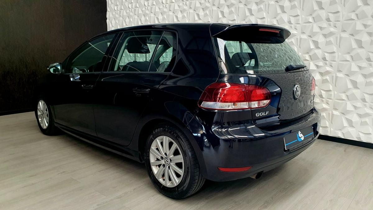 volkswagen-golf-2010-diesel-1598cc