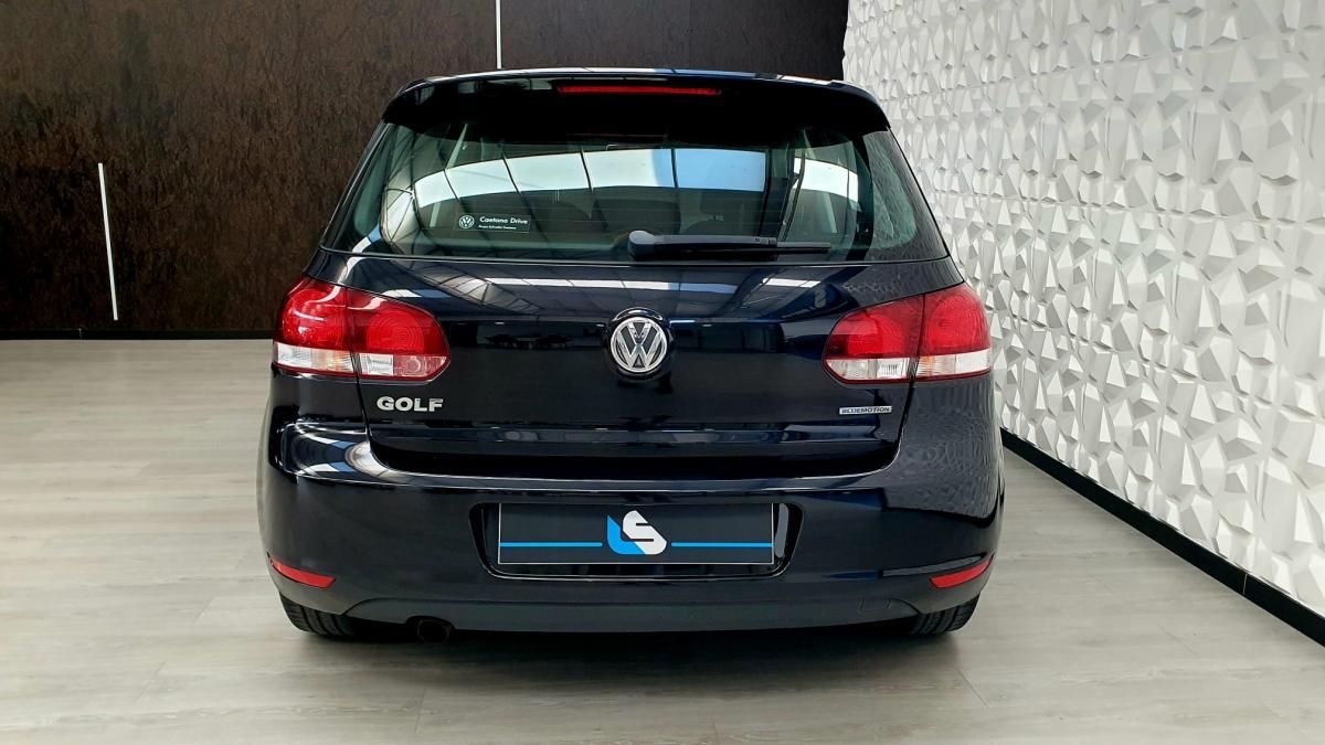volkswagen-golf-2010-diesel-1598cc