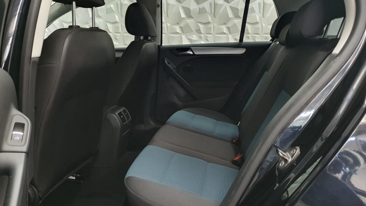 volkswagen-golf-2010-diesel-1598cc