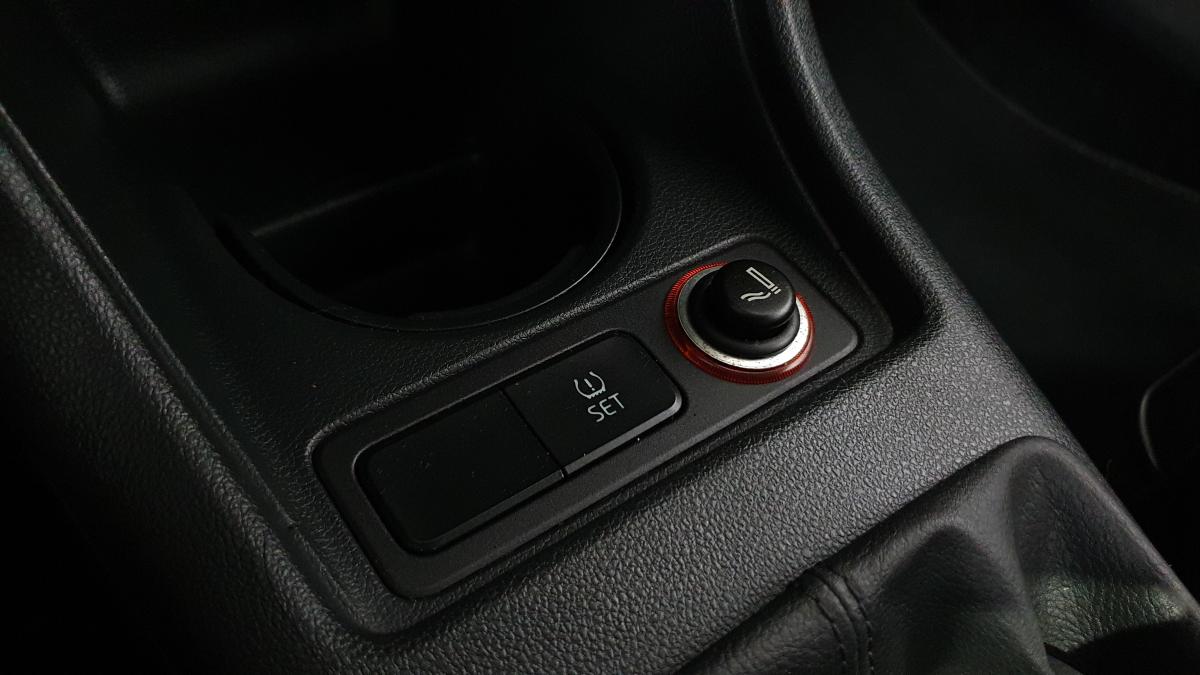 volkswagen-up-2019-gasolina-999cc