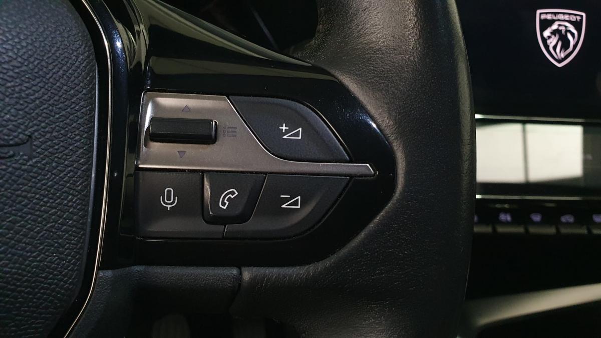 peugeot-308-2022-diesel-1499cc