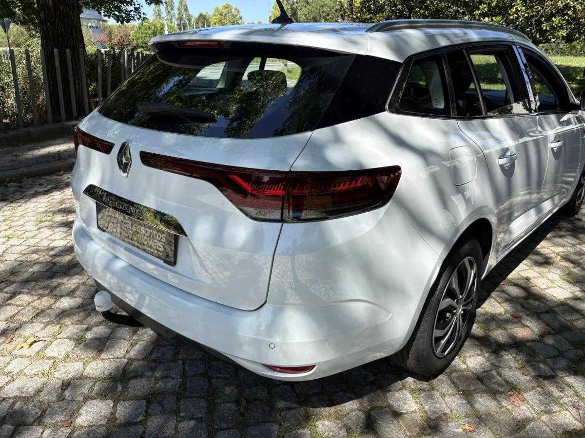 renault-megane-2022-diesel-1461cc