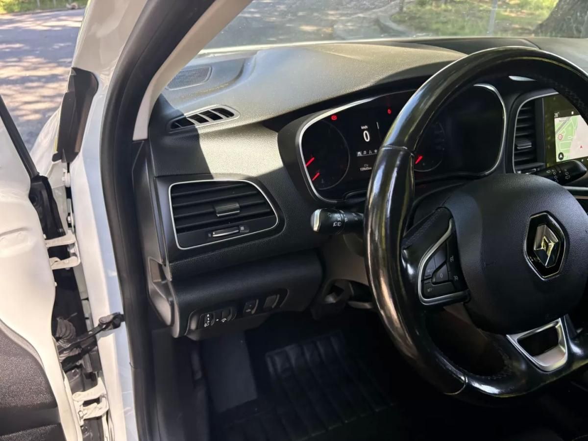 renault-megane-2022-diesel-1461cc