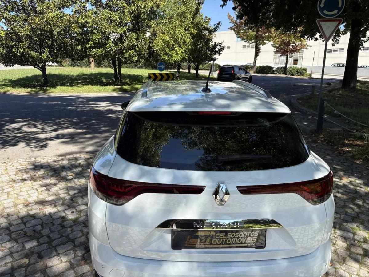 renault-megane-2022-diesel-1461cc