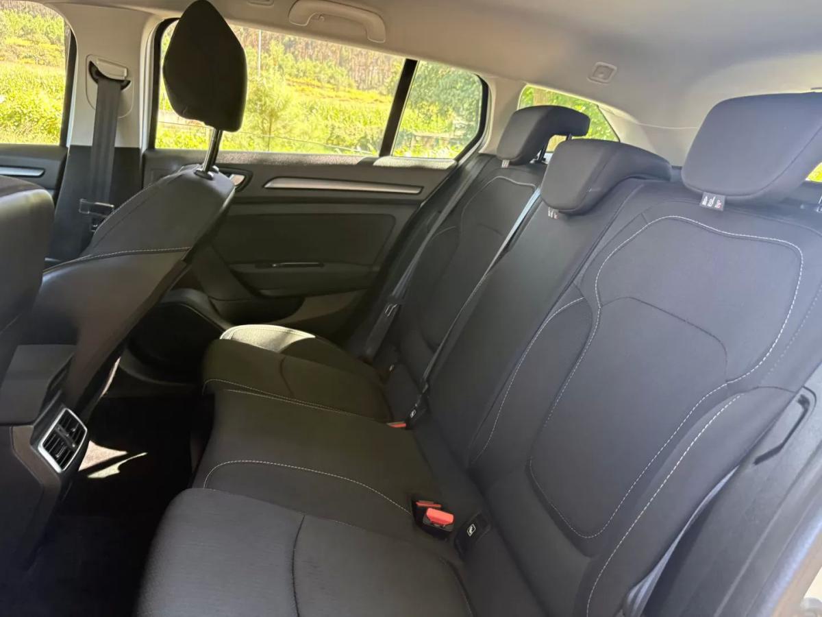 renault-megane-2022-diesel-1461cc