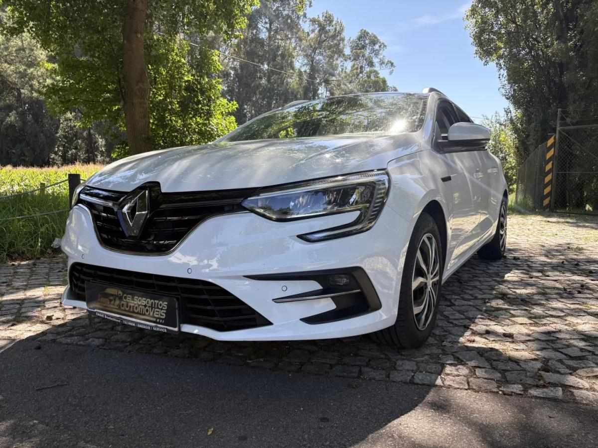 renault-megane-2022-diesel-1461cc