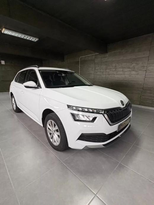 skoda-kamiq-2023-gasolina-999cc