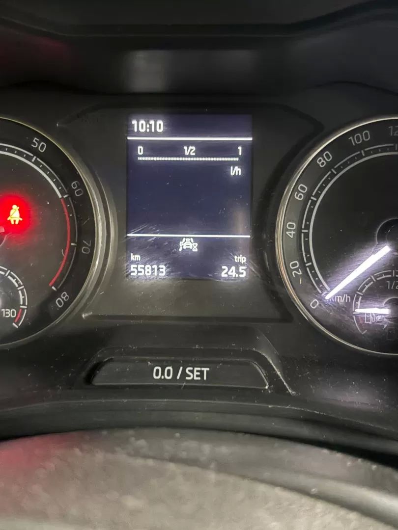 skoda-kamiq-2023-gasolina-999cc