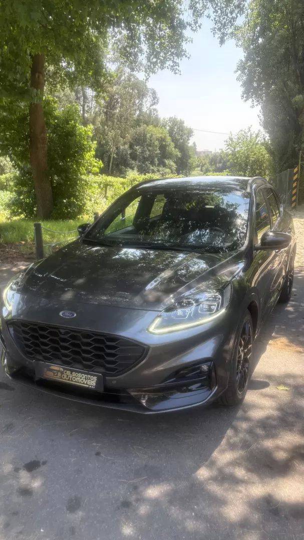 ford-kuga-2023-gasolina-1499cc