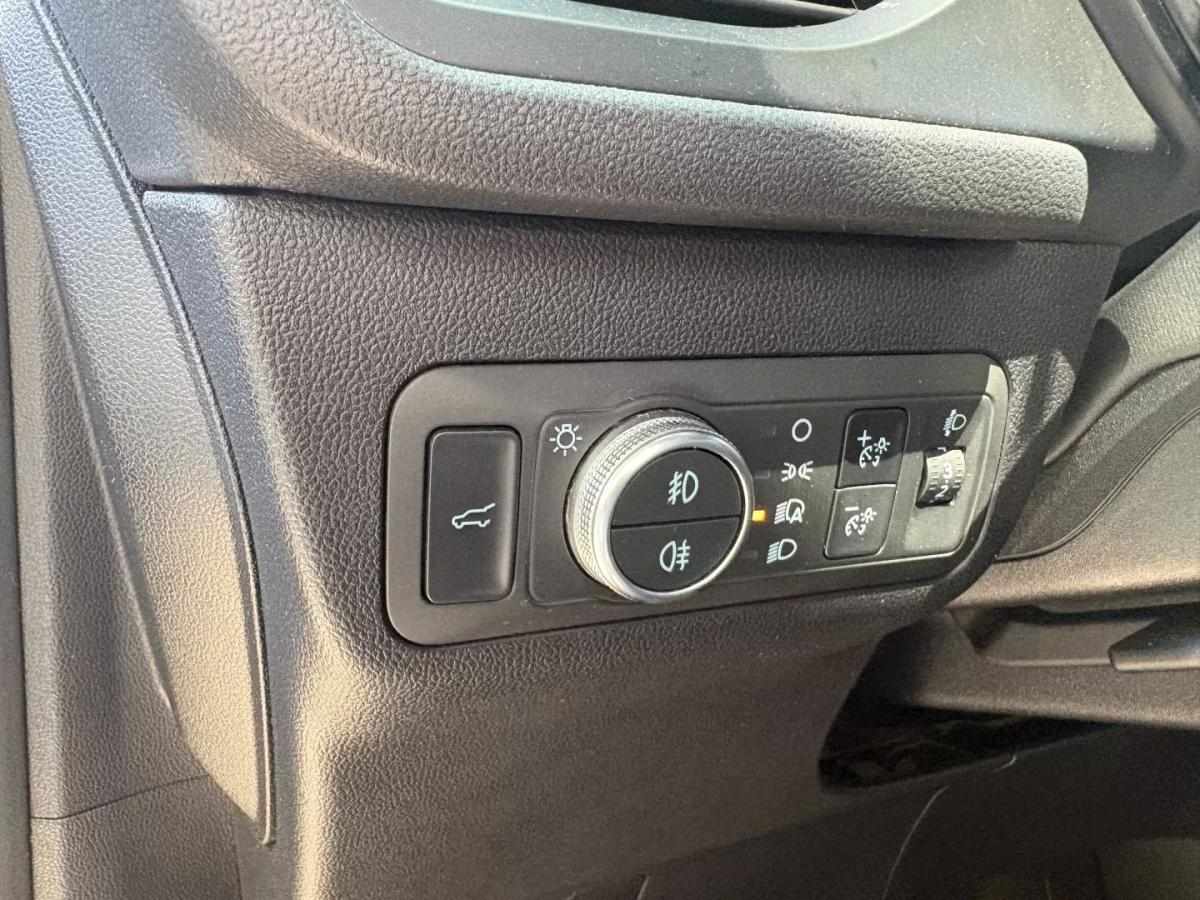 ford-kuga-2023-gasolina-1499cc