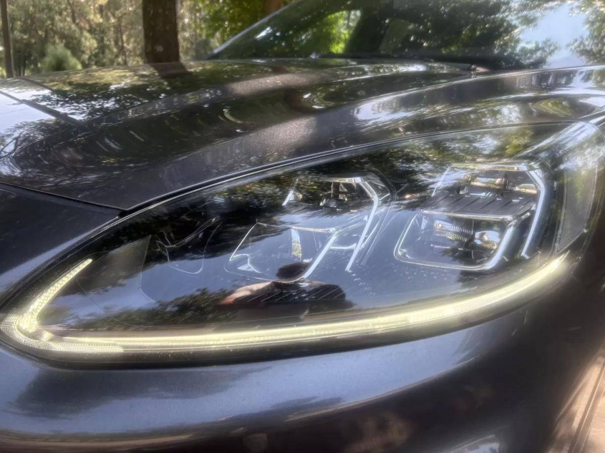 ford-kuga-2023-gasolina-1499cc