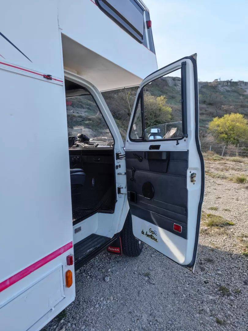 ford-transit-1983-diesel-2500cc