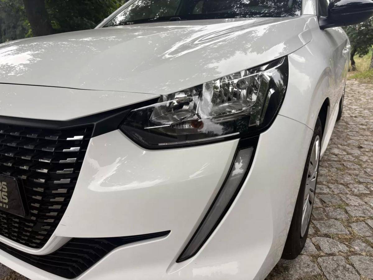 peugeot-208-2022-gasolina-1199cc