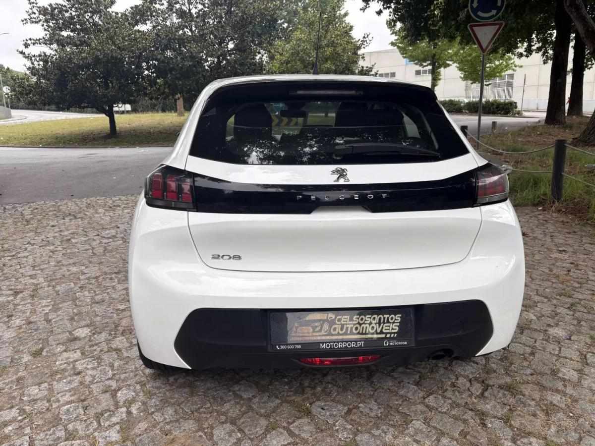 peugeot-208-2022-gasolina-1199cc